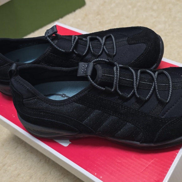 Easy Spirit black sandals size 7 - Picture 4 of 5